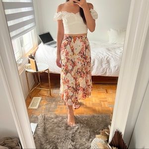 Aritzia Little Moon Peony Skirt